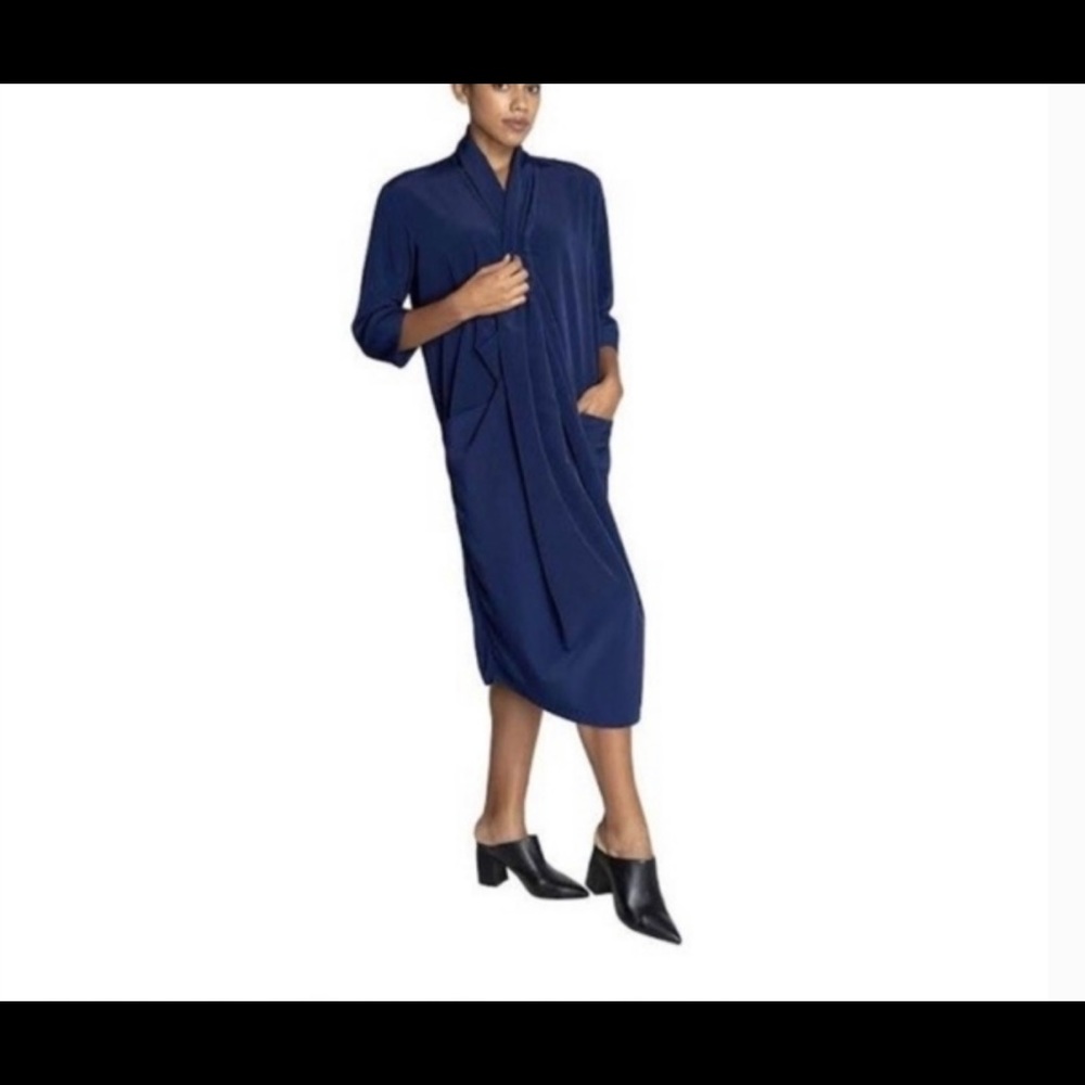 Dubgee by Whoopi Navy Women’s 3/4 Sleeve Overlap Dress Size Medium NWT - Picture 2 of 11